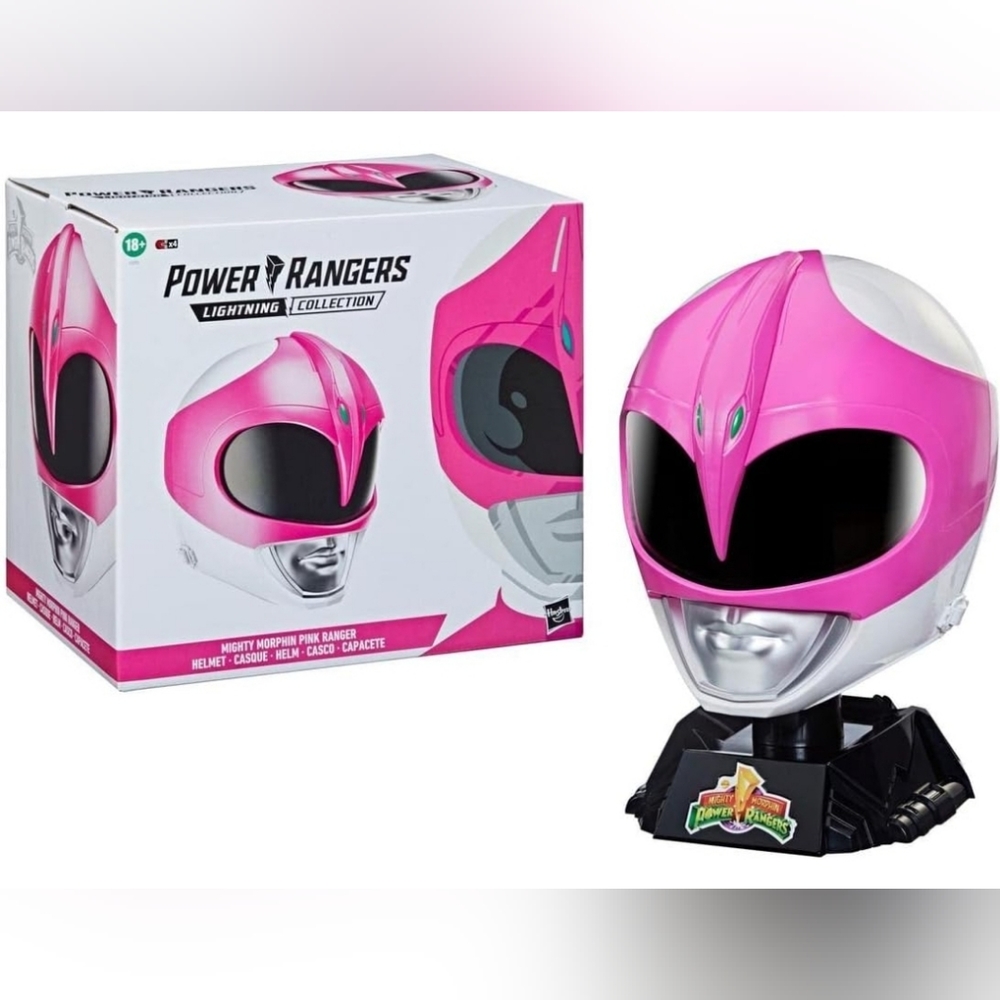 Power Rangers Lightning Collection Premium Replica Helmet with Display Stand